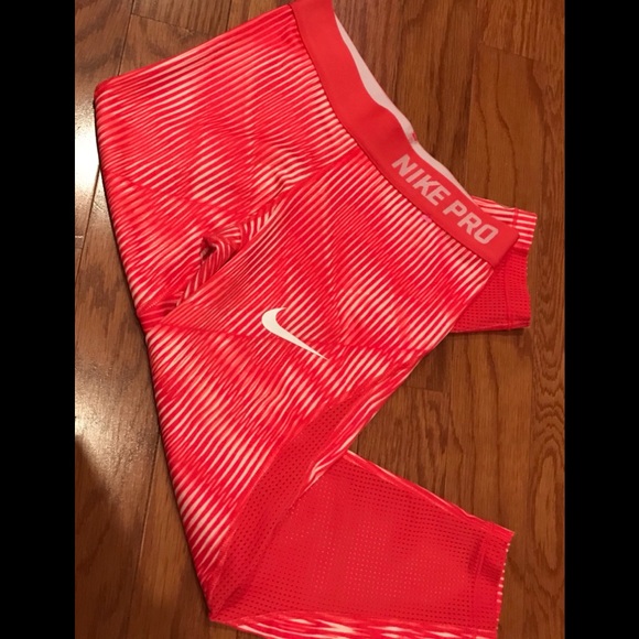 Nike Pro Hyper Cool Athletic pants ! Size M,NWOT🔥 - Picture 2 of 6
